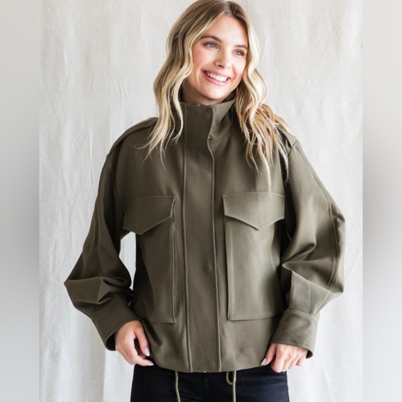 🍁 OLIVE 🍁 Lightweight Fall Jacket - Picture 2 of 3